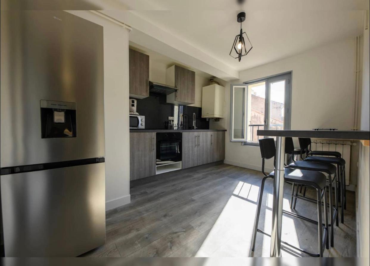 8 Aout 3-Spacieux Appartement 3 Chambres - Allee Paul Riquet - Wifi - Tv Connecte Béziers Eksteriør billede