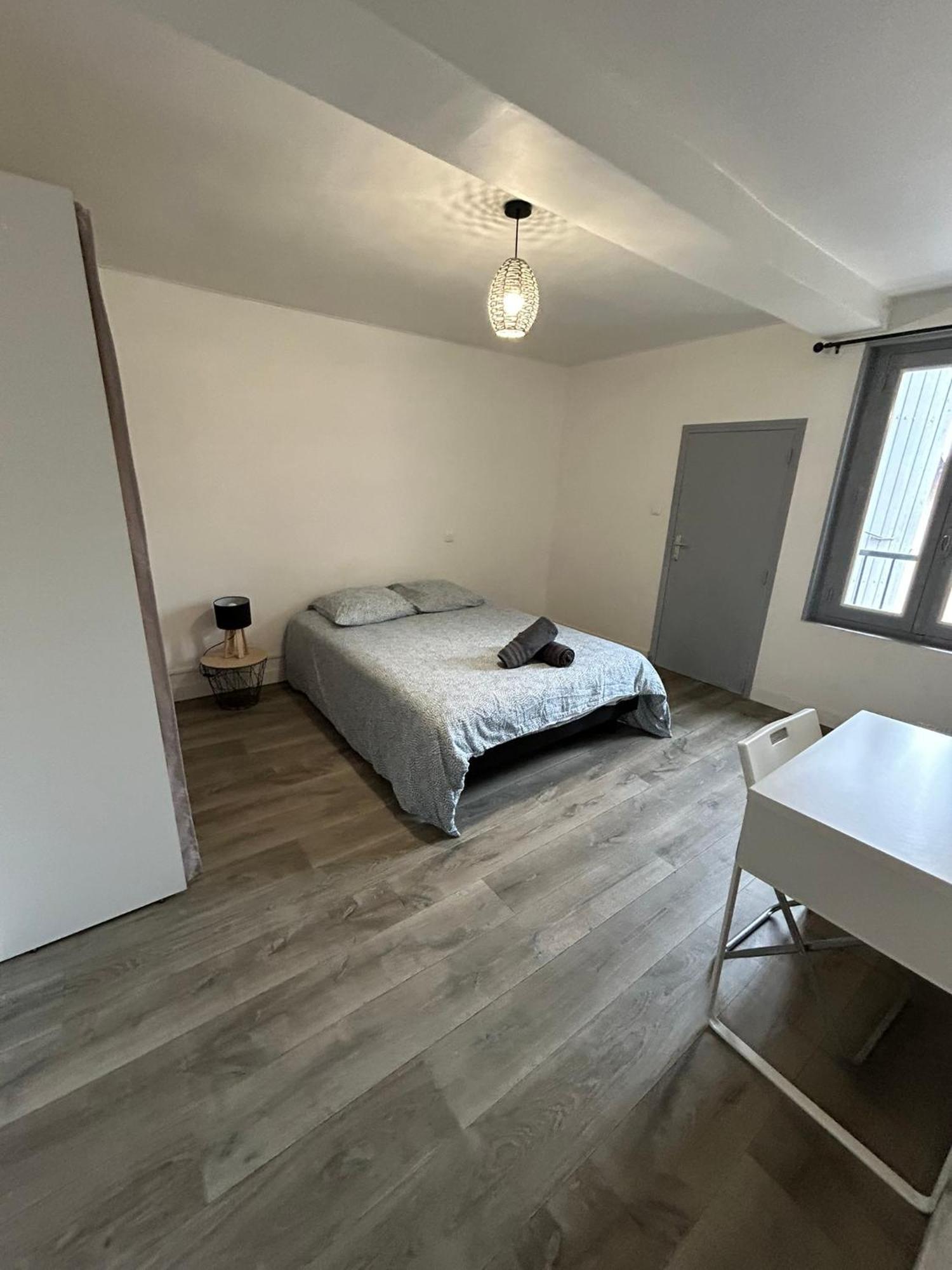 8 Aout 3-Spacieux Appartement 3 Chambres - Allee Paul Riquet - Wifi - Tv Connecte Béziers Eksteriør billede